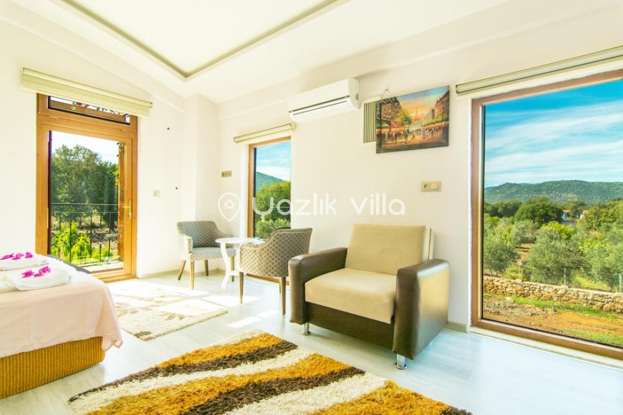 Villa Ares