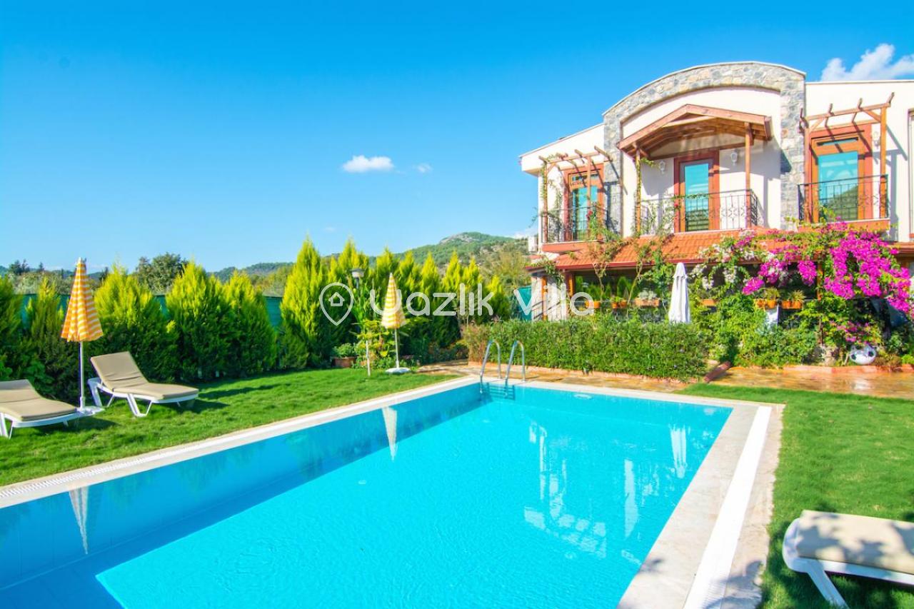 Villa Ares