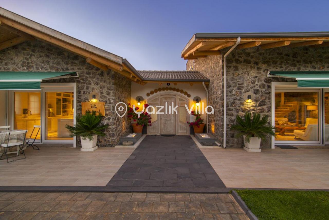 Villa Taş Konak